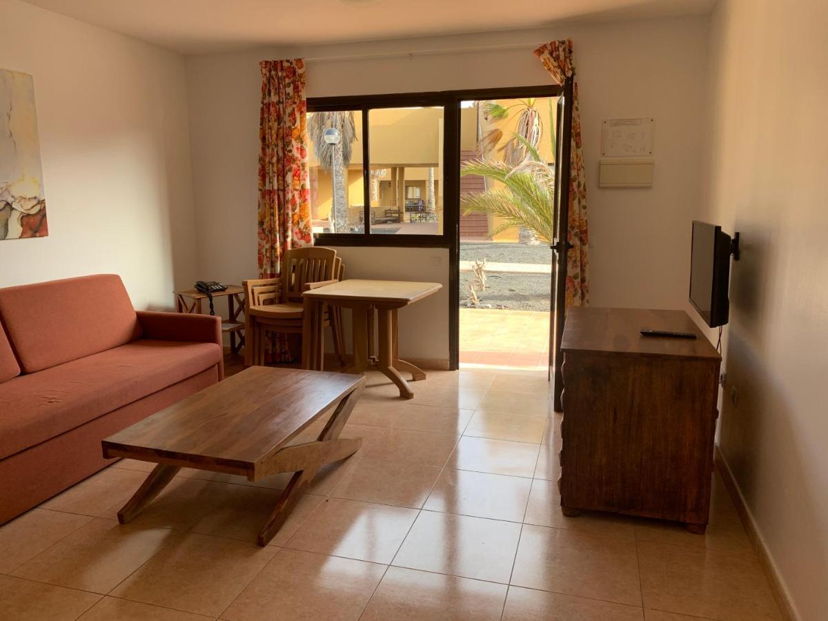 Apartamentos Corralejo Playa Oasis Экстерьер фото