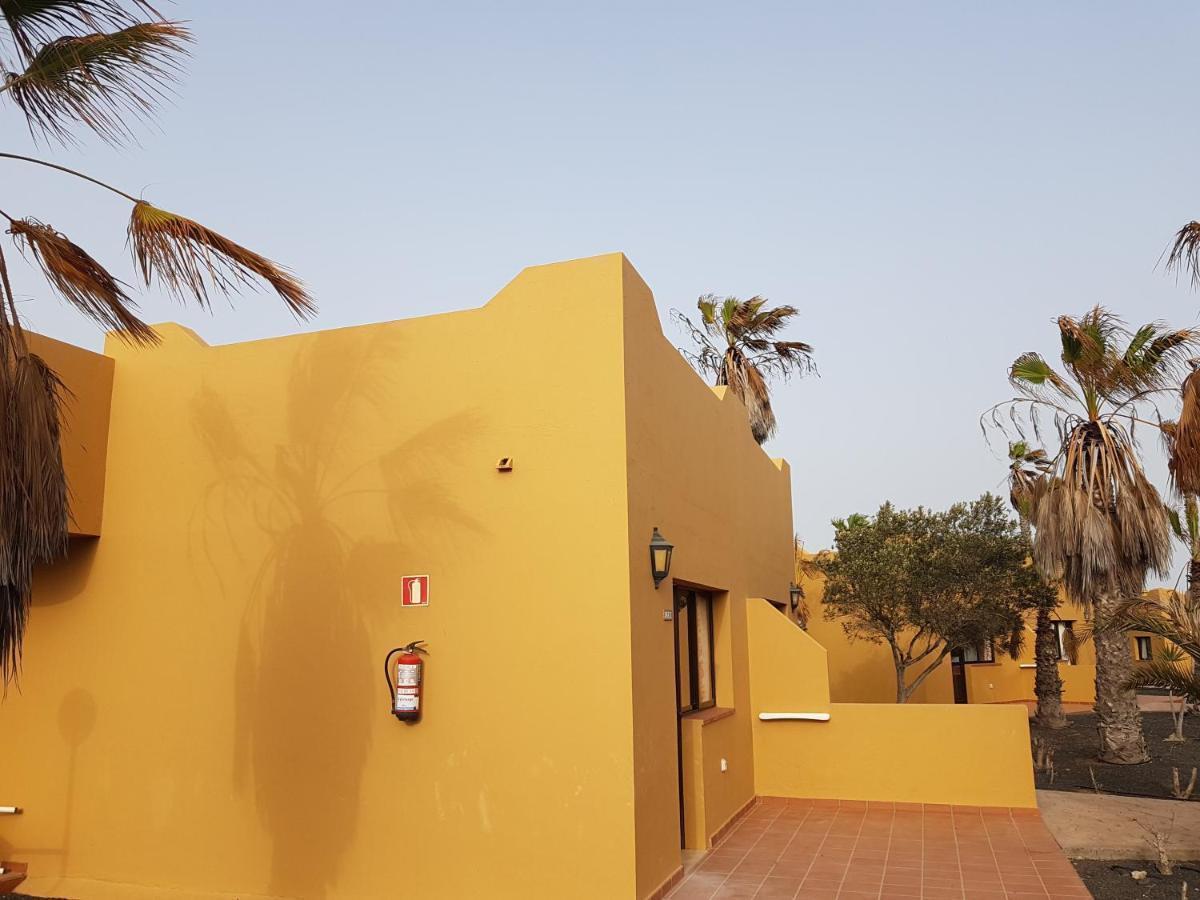 Apartamentos Corralejo Playa Oasis Экстерьер фото