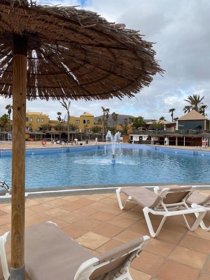Apartamentos Corralejo Playa Oasis Экстерьер фото